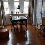 Dejlig lejlighed først for på Amager